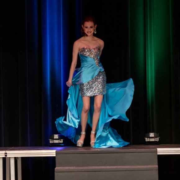 Aqua Blush Prom Fun Fashion/Runway/Formal Dress - Picture 2 of 5